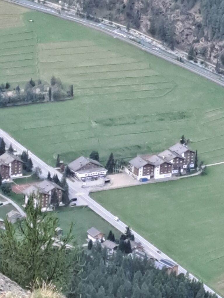 Ferienanlage Monte Rosa von oben – Ferienwohnung in Täsch bei Zermatt