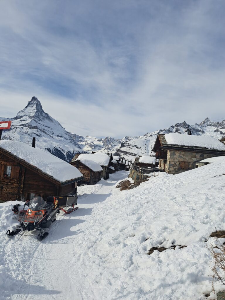 Weiler Findeln im Winter – Ferienwohnung in Täsch bei Zermatt